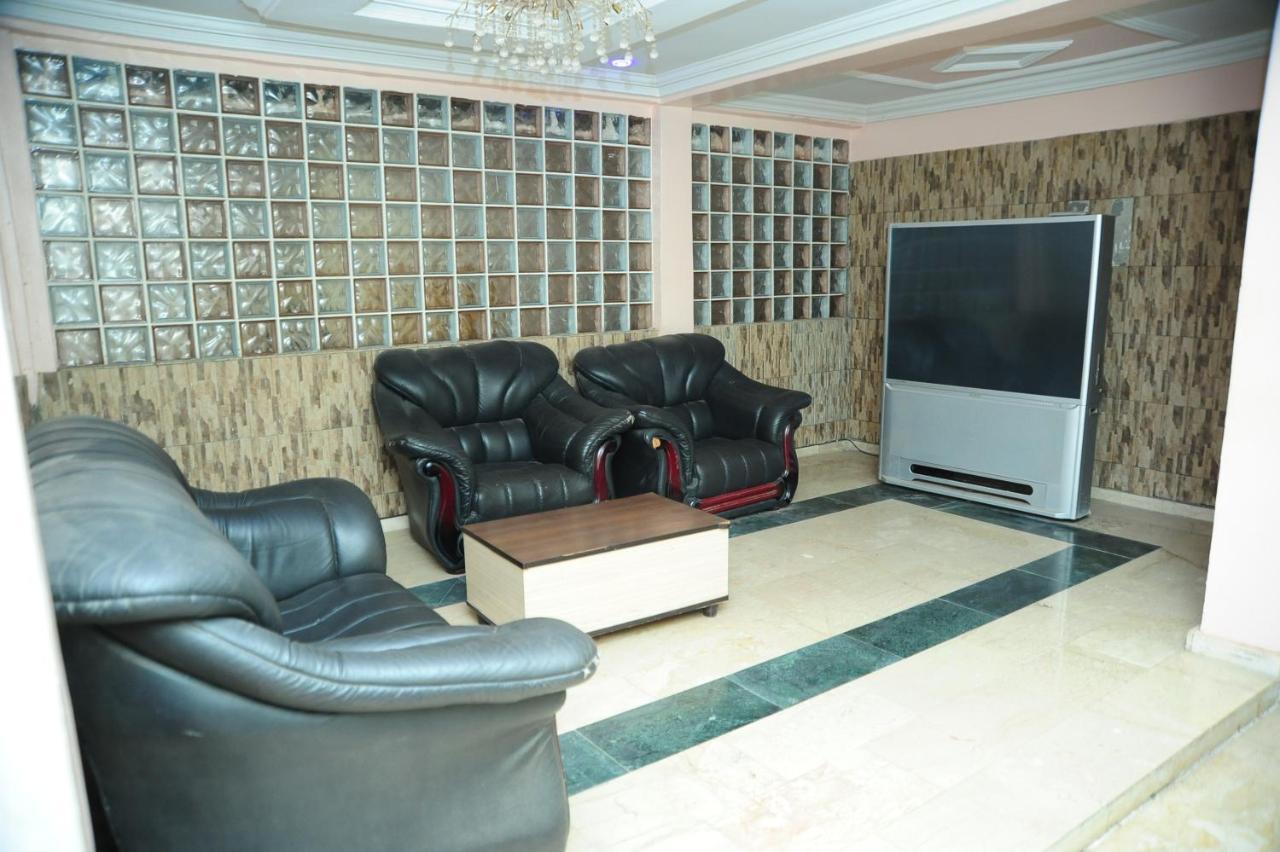 Richton Hotel And Suites Abeokuta Экстерьер фото